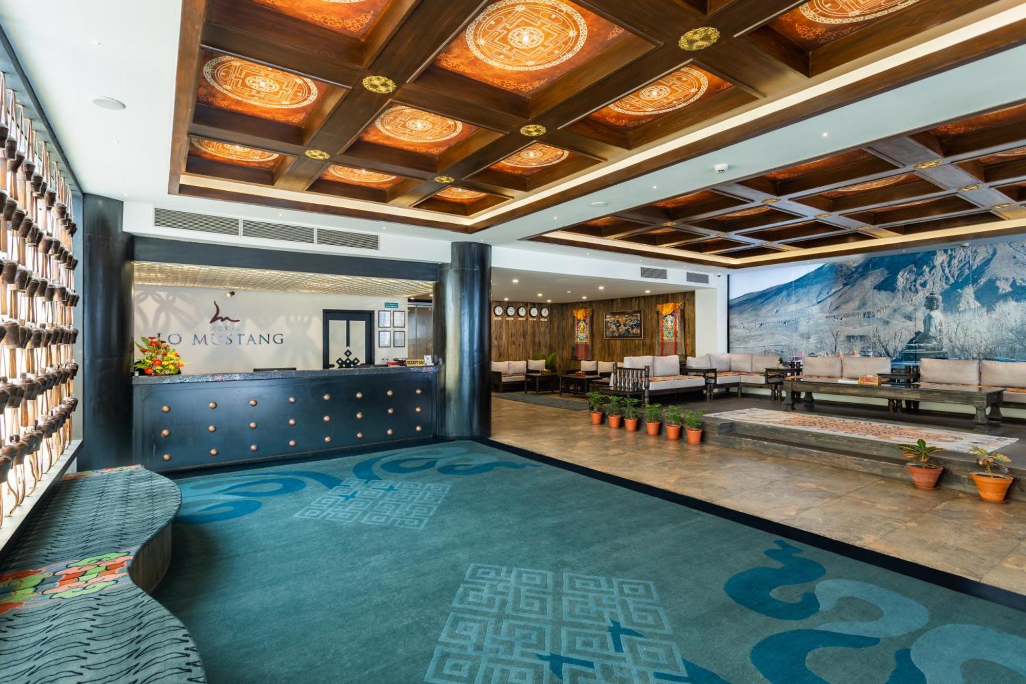 Hotel Lo Mustang Катманду Екстер'єр фото